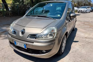 RENAULT MODUS 1.2 16V NighteDay - 2011
