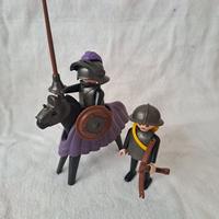 Playmobil 3329 Cavaliere Nero con Scudiero 2