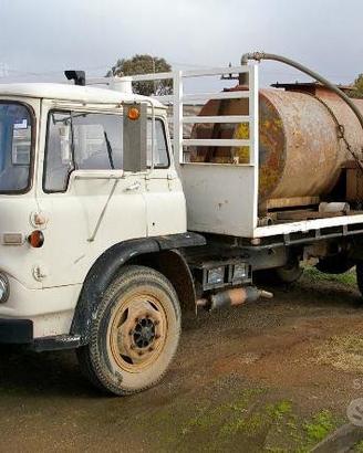 Parabrezza Bedford TK Truck 81
