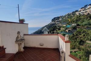 2 LOCALI A RAVELLO