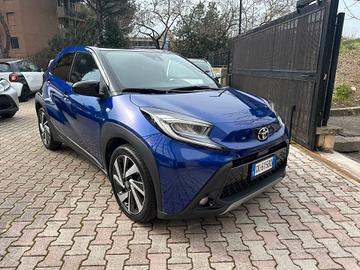 Toyota Aygo X 1.0 Lounge CAMBIO AUT. 05/22 KM.2957