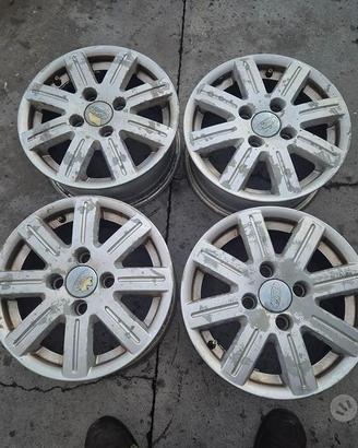 Cerchi In Lega Da 14" Per Ford Fiesta - Fusion