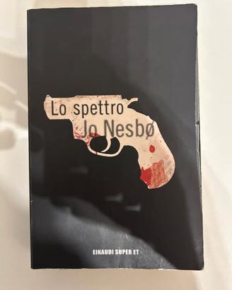 Lo spettro – Jo Nesbø (Einaudi Super ET)