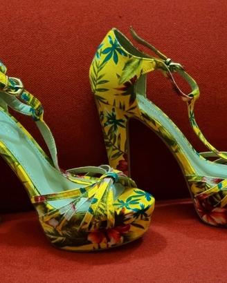 Scarpe da donna con tacco numero 37