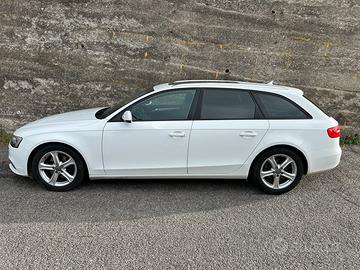 Audi A4 SW anno 2013 - 2.0 --150 cv