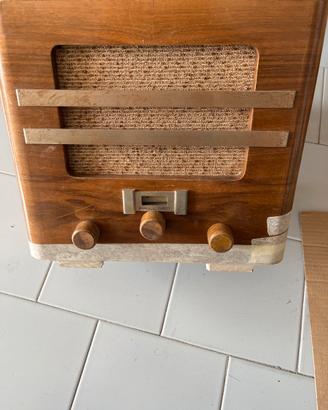 Radio Paillard