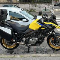 SUZUKI V-STROM 650XT