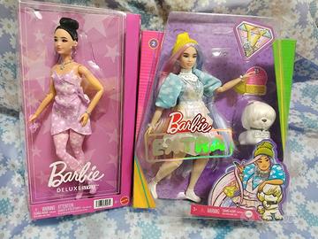 Lotto due Barbie in scatola