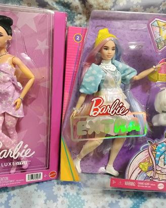 Lotto due Barbie in scatola