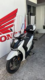 Honda SH 150 - 2025