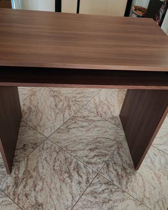Scrivania ikea piano estraibile