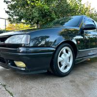Renault 19 1.8 16V