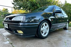 Renault 19 1.8 16V