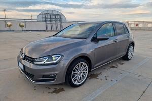 Volkswagen GOLF  EXECUTIVE FULL
