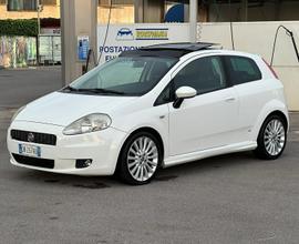 Fiat Grande Punto Grande Punto 1.4 Starjet 16V 3 p