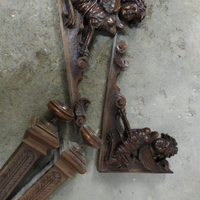 Sculture in legno antico