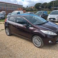 Ford Fiesta 1.4 5 porte Bz.- GPL Titanium