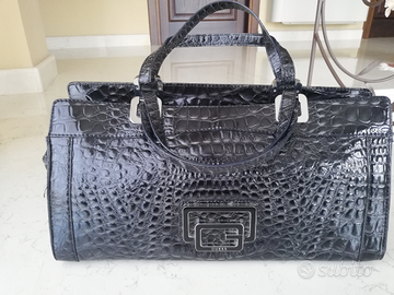 Borsa guess clearance pelle nera