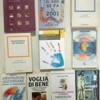 Libri a scelta {A 32} Saggi vari (Sottolineati)