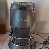 Macchina per caffè e cappuccino