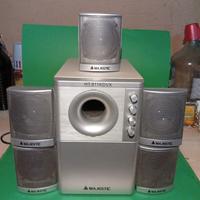 Subwoofer Majestic HT811