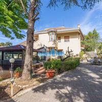Porzione indipendente di villa bifamiliare a Poggi