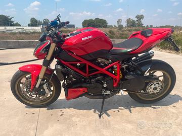 Ducati streetfighter 848