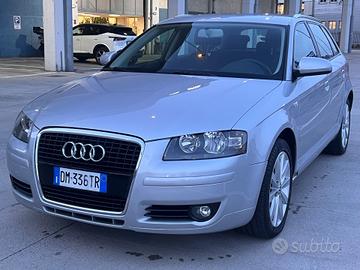 Audi A3 SPB 2.0 16V TDI Ambition unico PROPIETARIO