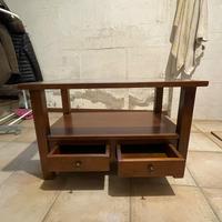 Mobiletto da salotto in legno con cassetti