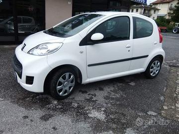 Peugeot 107 - 2013