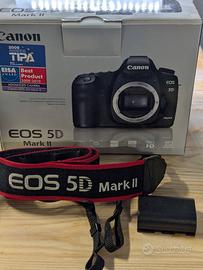 Canon EOS 5D Mark II DSLR scatti 29.000