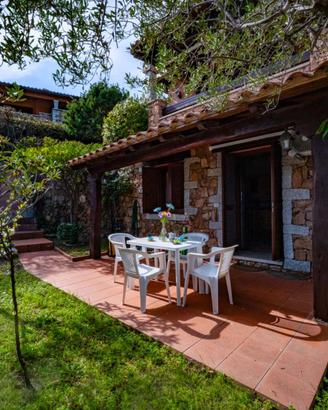 Elegante bifamiliare con vista sul mare e Tavolara