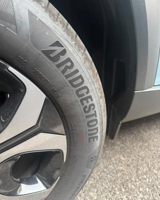 Gomme bridgestone perfette 150euro