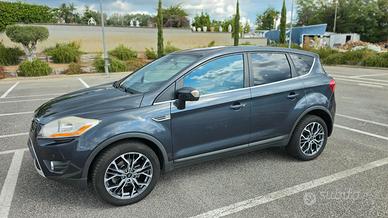 FORD KUGA 2.0 TDCi 136 CV 4WD TITANIUM 4x4 IBRIDO