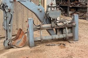 Retroescavatore escavatore posteriore trattore 60 