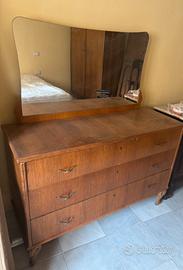 Comò con specchiera