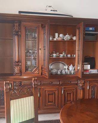 mobile sala in legno massello 