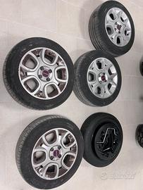 Cerchi in lega+ gomme+ ruotinondi scorta