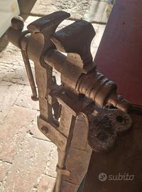 VECCHIA MORSA GRANDE IN FERRO