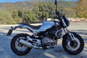 Moto QJ MOTOR SRV 550