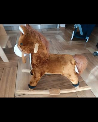 cavallo a dondolo bambini 