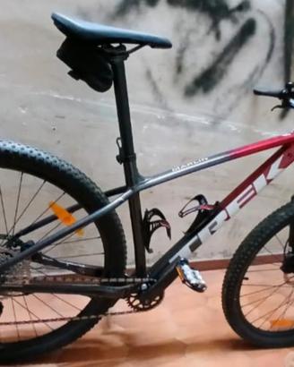 Bicicletta MTB Trek
