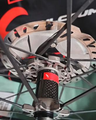 Fulcrum racing zero carbon DB