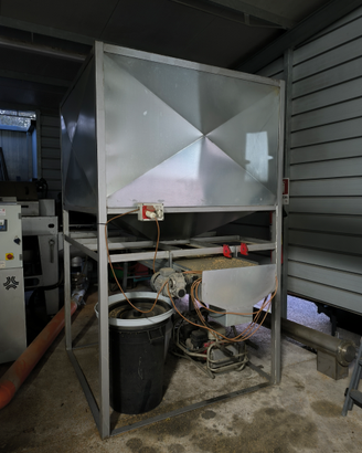 Insacchettatrice semiautomatica