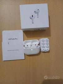 AirPods pro 3 generazione Apple Nuovi mai usati.