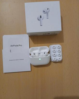 AirPods pro 3 generazione Apple Nuovi mai usati.