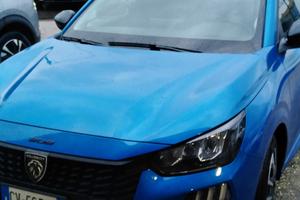 208 1.2 neop 3000 km in garanzia ufficiale