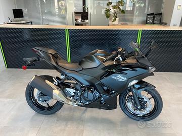 Kawasaki Ninja 500 2026