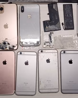 Ricambi Telefoni iPhone e iPad 