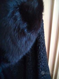 Mantello Pelliccia di Persiano